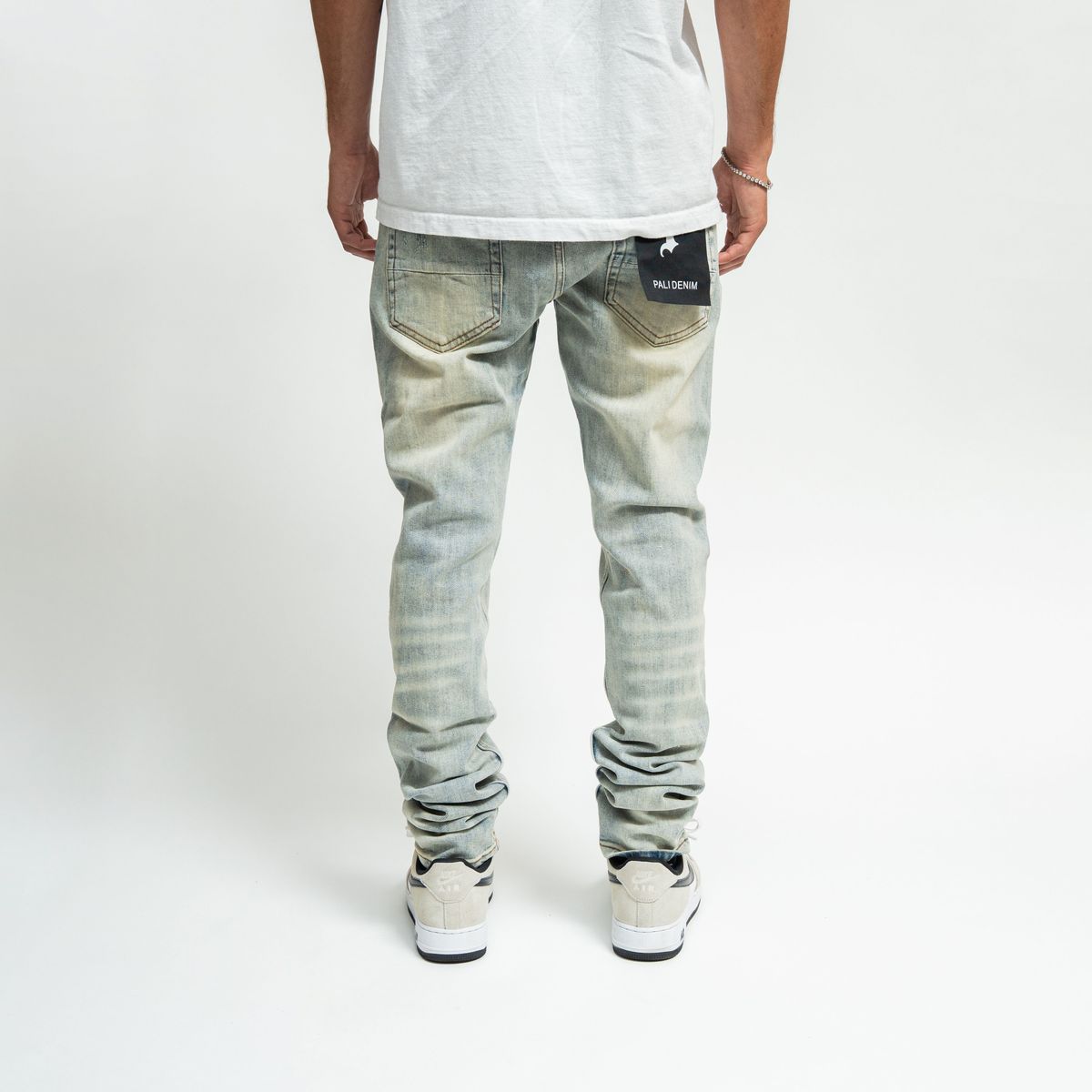 Pali “Cloud” Light Wash Jeans (NZ07)