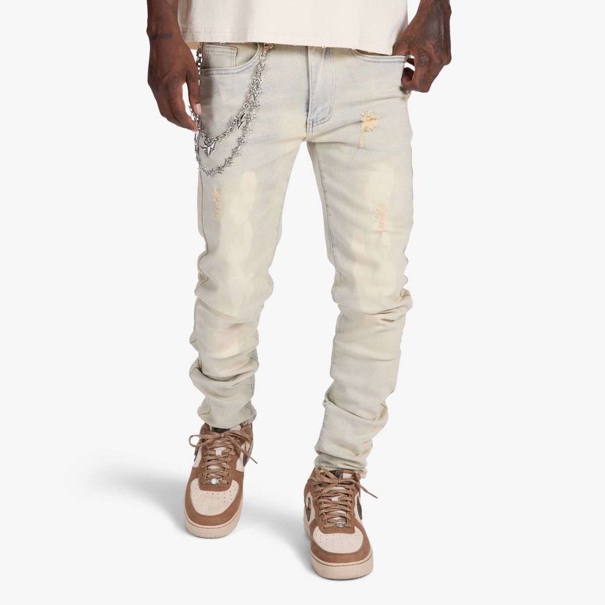 Melee “Topeka” Light Stone Jeans